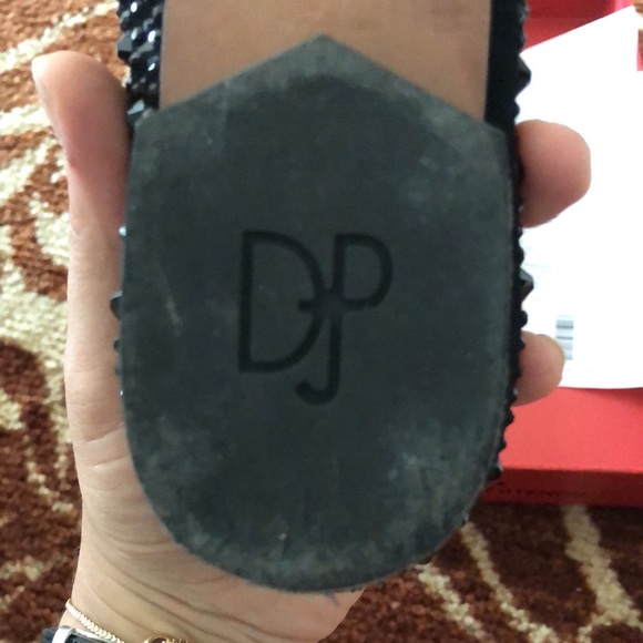 Donald J Pliner flats - Picture 9 of 10